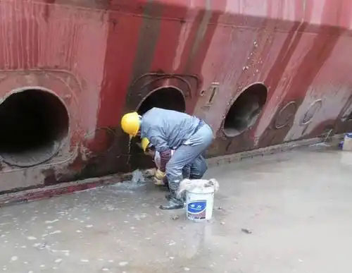 多宝镇船坞堵漏